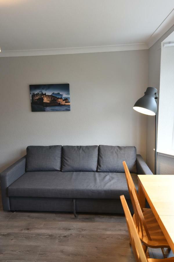 Sighthill 3 Bedrooms With Private Garden Единбург Екстер'єр фото